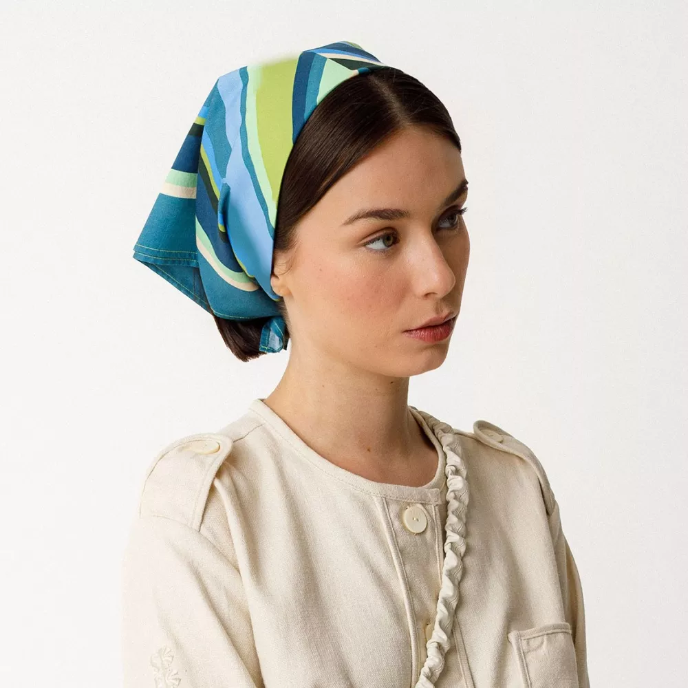 Petit foulard OKA-GOTS rayures vertes et bleues