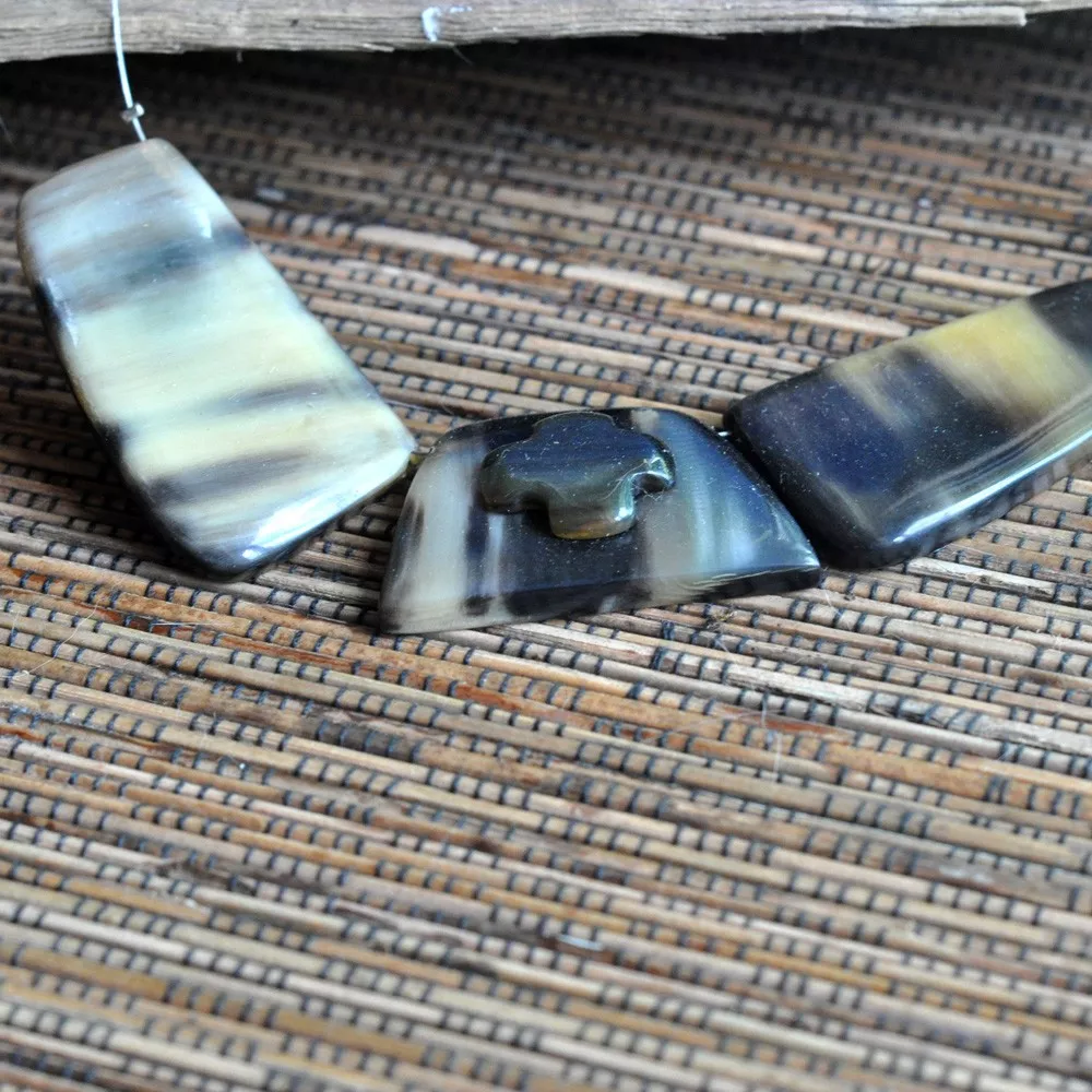 Collier VOKOVOKO
