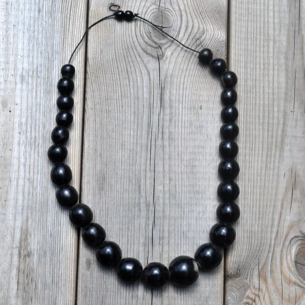 Grand collier MAHERY noir – vue 2