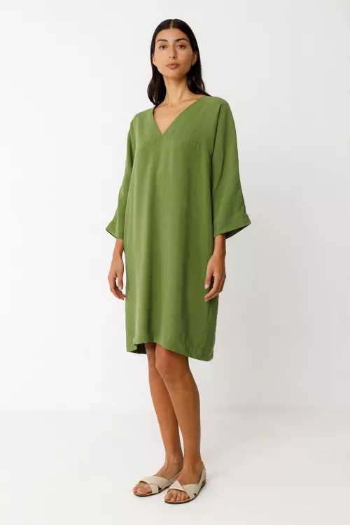 Robe NIKOLE vert avocat