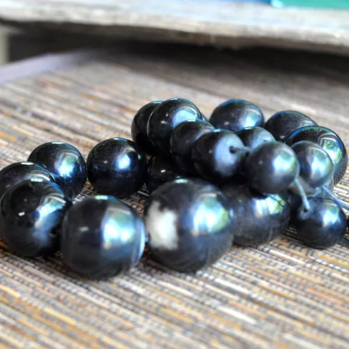 Grand collier MAHERY noir