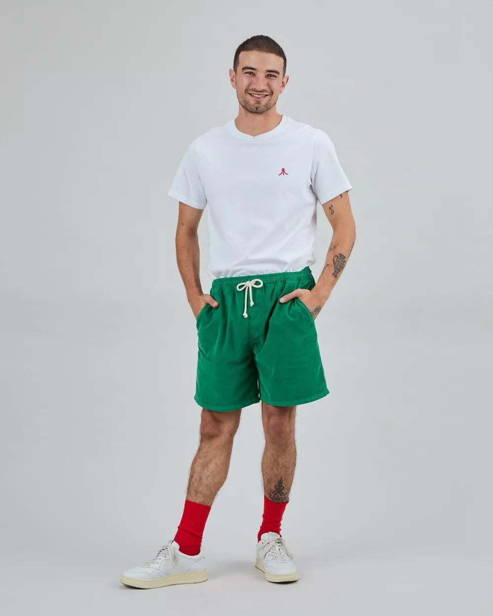 Short Homme en velours milleraies fin vert – vue 3
